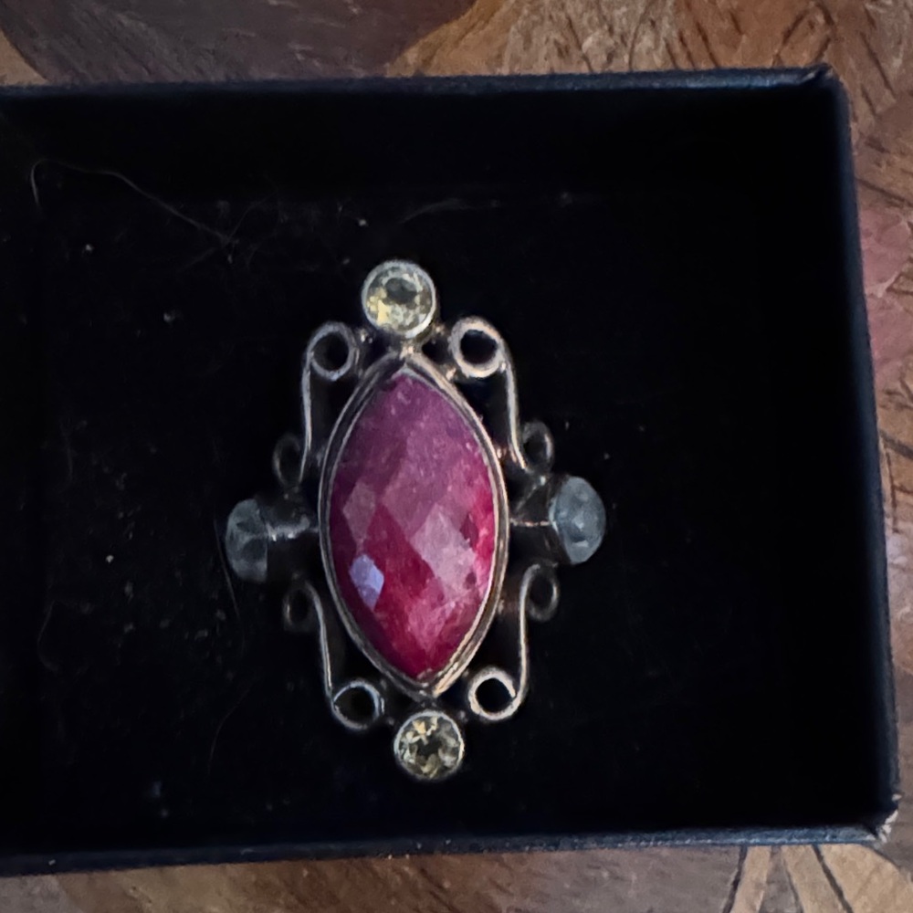 Nicky Butler Raj Collection- Elegant Ring. Believe Size 11